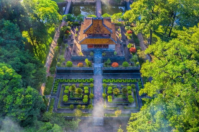 Vietnam’s 14 Day Journey of Inspiration - Can Tho on the Mekong: Sampans, Islands, Honey Tea, and Tan Thach Village