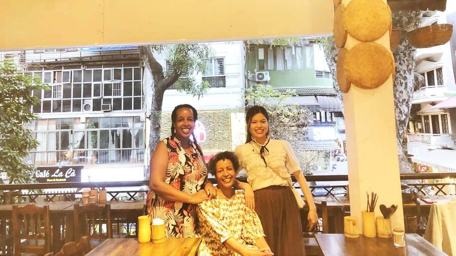 Vietnam Tea Tasting - Giang Egg Coffee & Train Street Visit - Key points