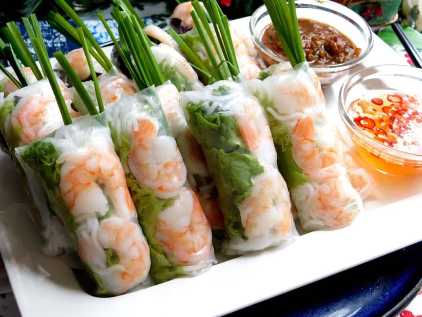 Vietnam Tea Tasting - Giang Egg Coffee & Train Street Visit - Bun Cha lunch options: optional, timed, and usually not the main event