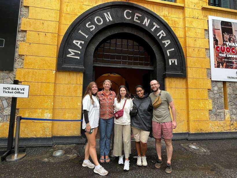 Vietnam War History Tour Through Hoa Lo Prison and Museums - Hoa Lo Prison: what you see, and what the guide helps you notice