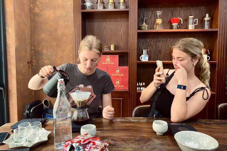 Vietnamese Coffee 101 Workshop - Vietnamese Coffee 101 Workshop in Hanoi: what the 3 hours is really like