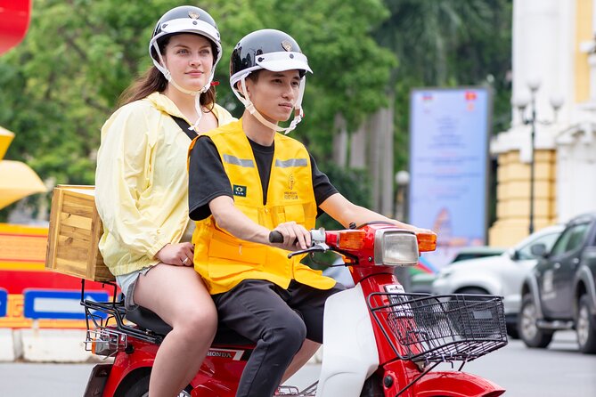 Vintage Motorbike Tour | Historic City Tour with Lunch Included - Stop 2: Hanoi Opera House and French Colonial Clues
