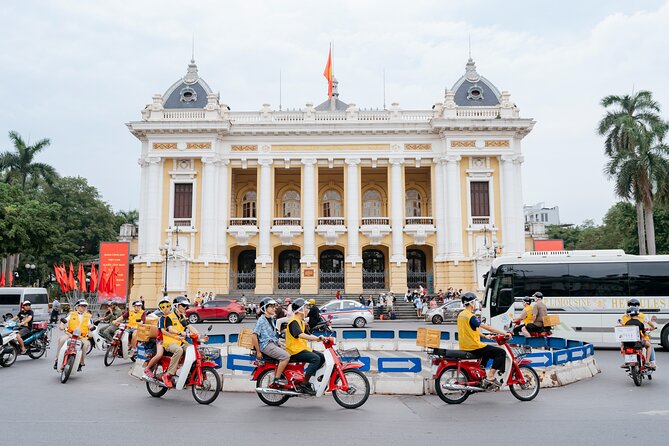 Vintage Motorbike Tour | Historic City Tour with Lunch Included - Stop 4: Long Biên Bridge Over the Red River