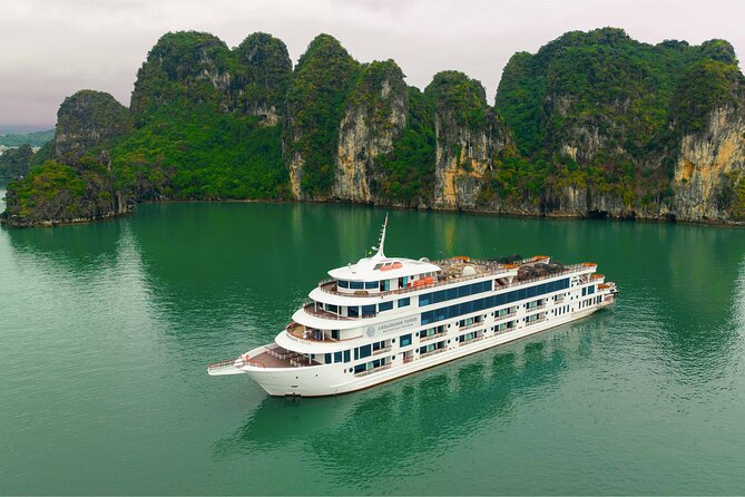 VIP Luxury Overnight Cruise Ha Long & Lan Ha Bay from Hanoi - Ha Long Bay arrival: port to ship without the stress